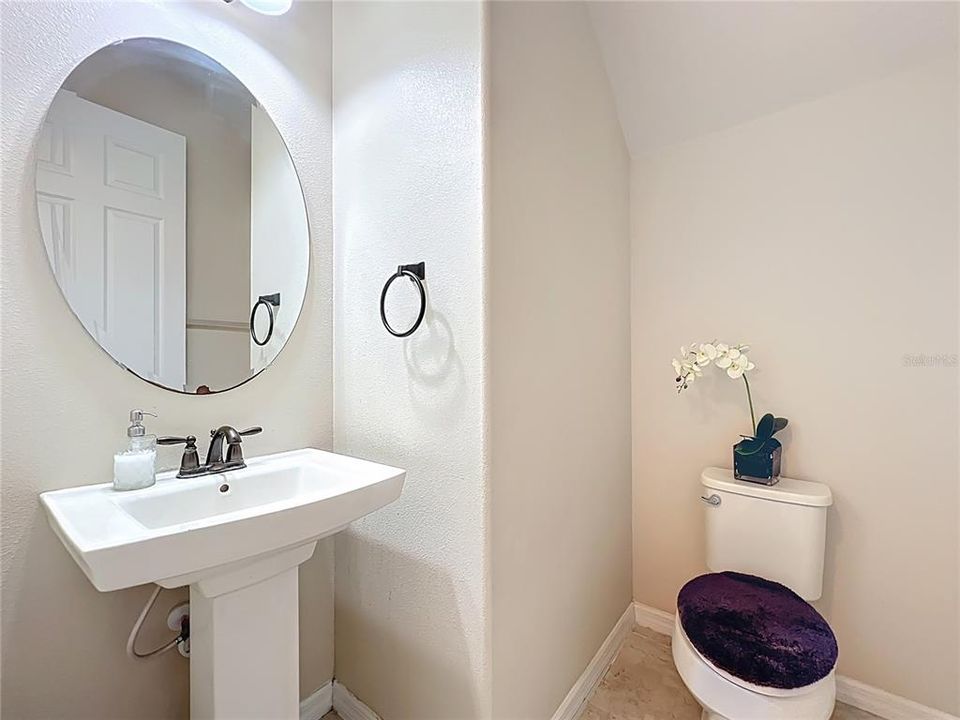 For Rent: $3,775 (4 beds, 3 baths, 3569 Square Feet)