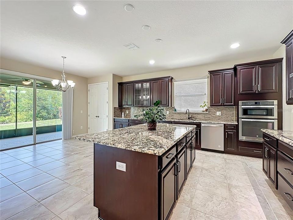 For Rent: $3,775 (4 beds, 3 baths, 3569 Square Feet)