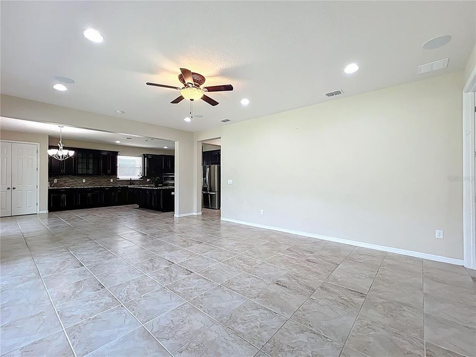For Rent: $3,775 (4 beds, 3 baths, 3569 Square Feet)