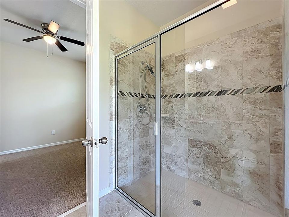 For Rent: $3,775 (4 beds, 3 baths, 3569 Square Feet)