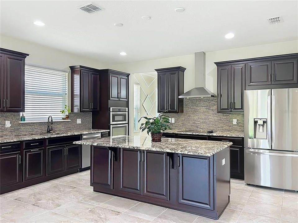 For Rent: $3,775 (4 beds, 3 baths, 3569 Square Feet)