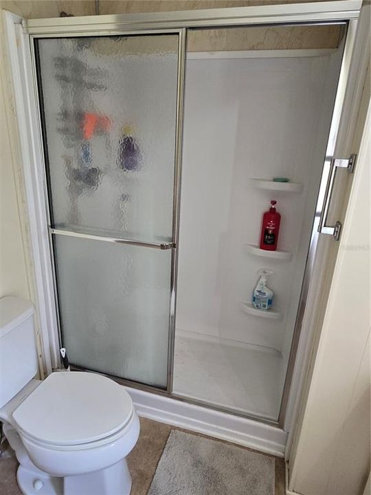 Active With Contract: $107,000 (2 beds, 1 baths, 840 Square Feet)