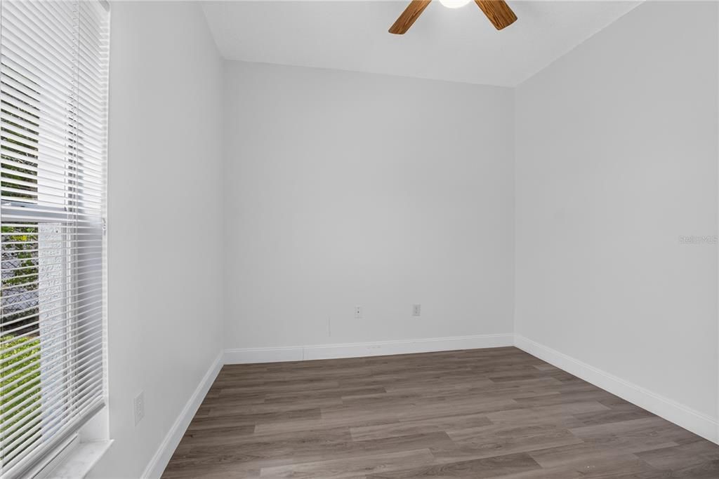 For Rent: $2,200 (4 beds, 2 baths, 1752 Square Feet)