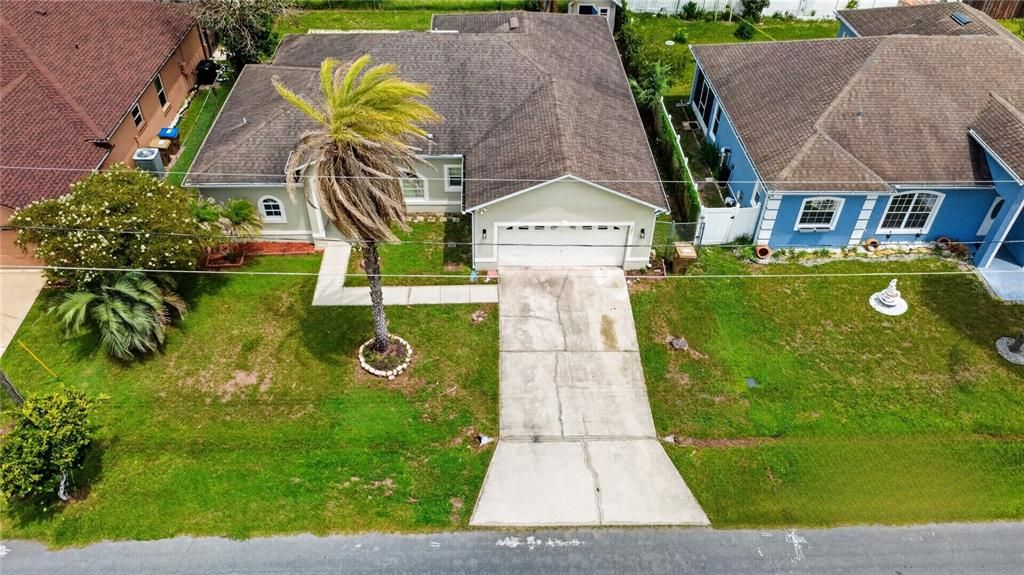 For Rent: $2,200 (4 beds, 2 baths, 1752 Square Feet)