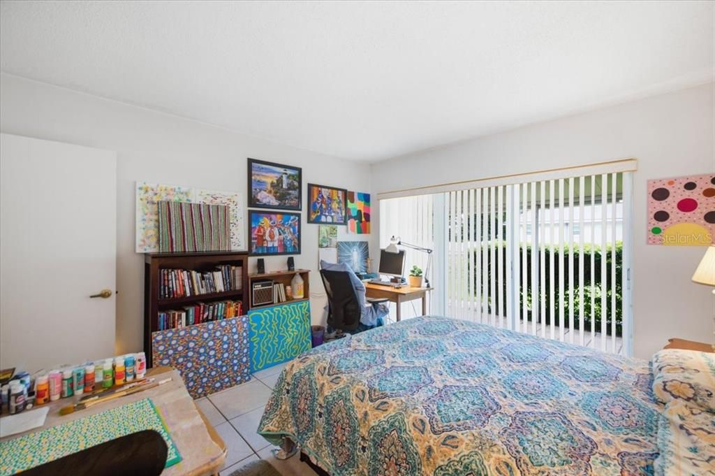 For Sale: $90,000 (1 beds, 1 baths, 513 Square Feet)