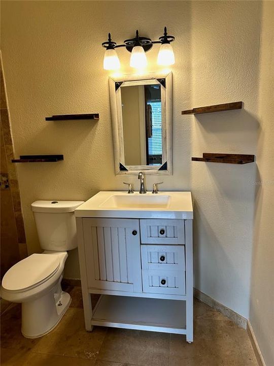 For Sale: $185,000 (2 beds, 2 baths, 1046 Square Feet)