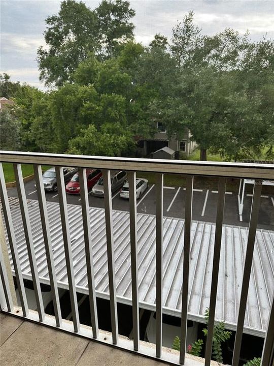 For Sale: $185,000 (2 beds, 2 baths, 1046 Square Feet)