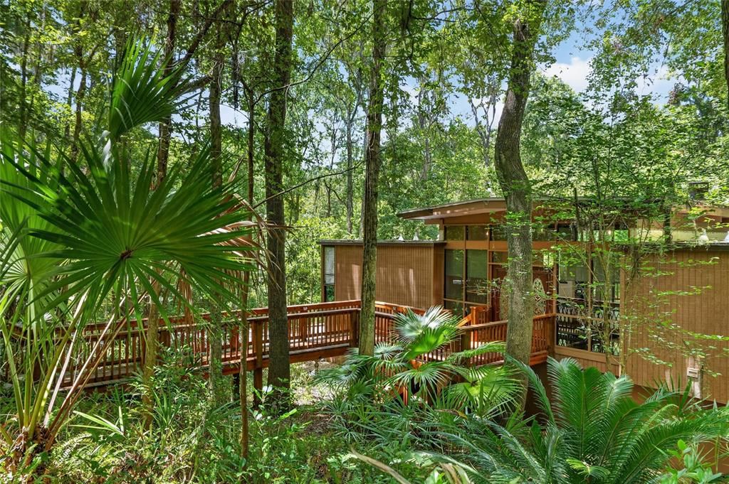 For Sale: $624,900 (3 beds, 3 baths, 2448 Square Feet)
