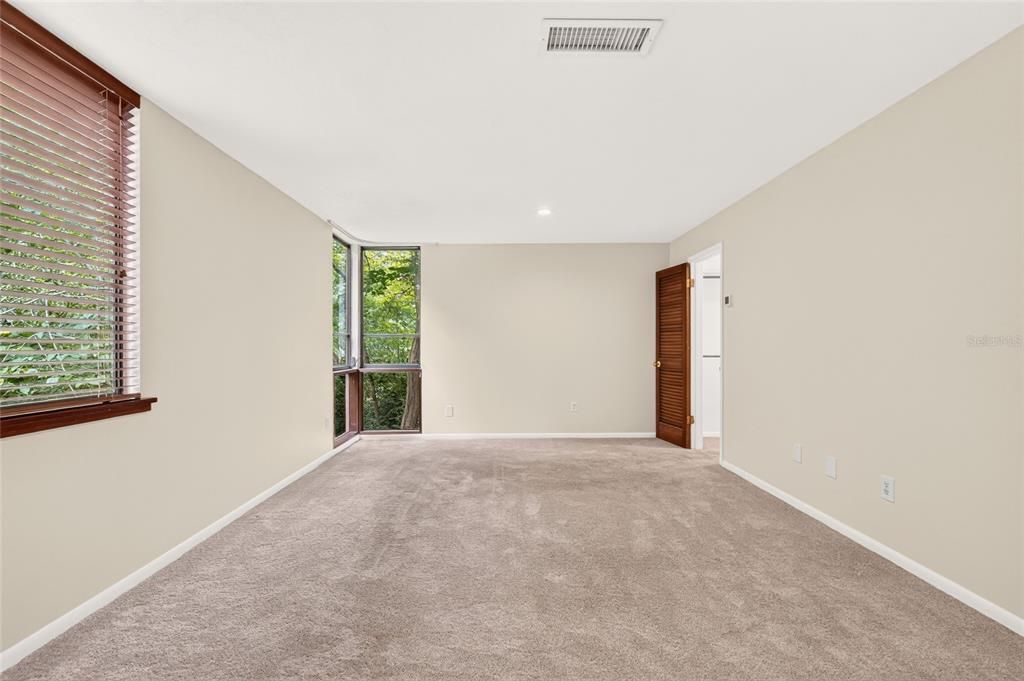 For Sale: $624,900 (3 beds, 3 baths, 2448 Square Feet)