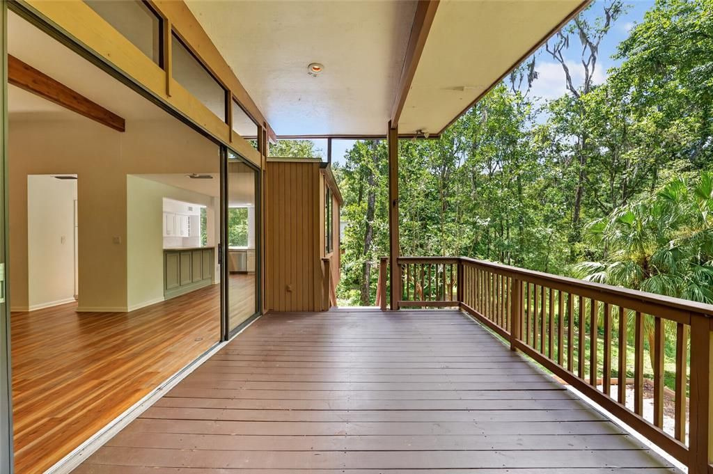 For Sale: $624,900 (3 beds, 3 baths, 2448 Square Feet)