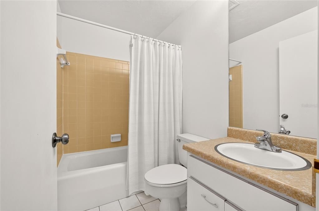For Sale: $624,900 (3 beds, 3 baths, 2448 Square Feet)