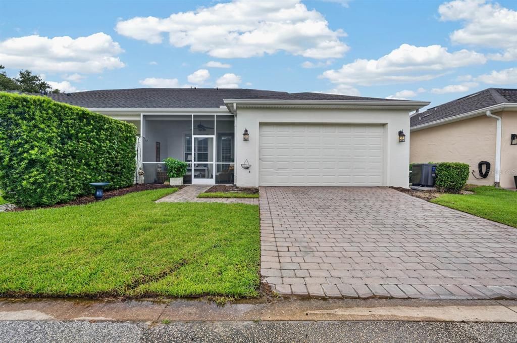 For Sale: $438,000 (3 beds, 2 baths, 1847 Square Feet)