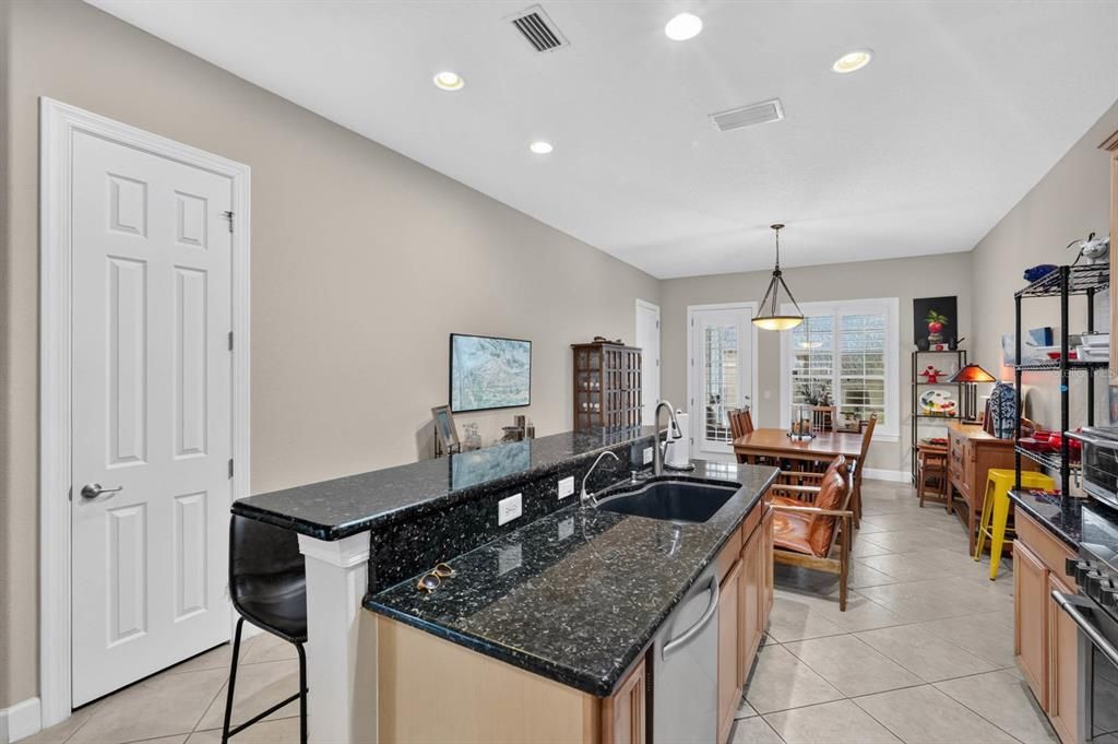 For Sale: $438,000 (3 beds, 2 baths, 1847 Square Feet)