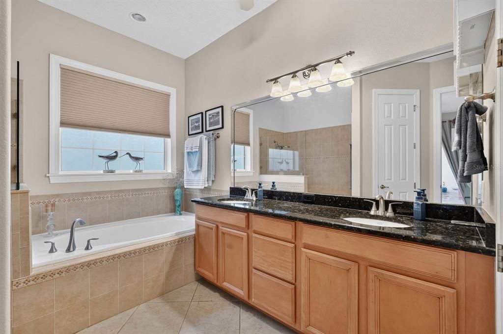 For Sale: $438,000 (3 beds, 2 baths, 1847 Square Feet)