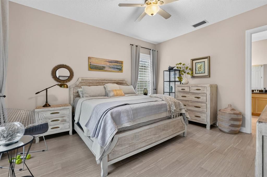 For Sale: $438,000 (3 beds, 2 baths, 1847 Square Feet)