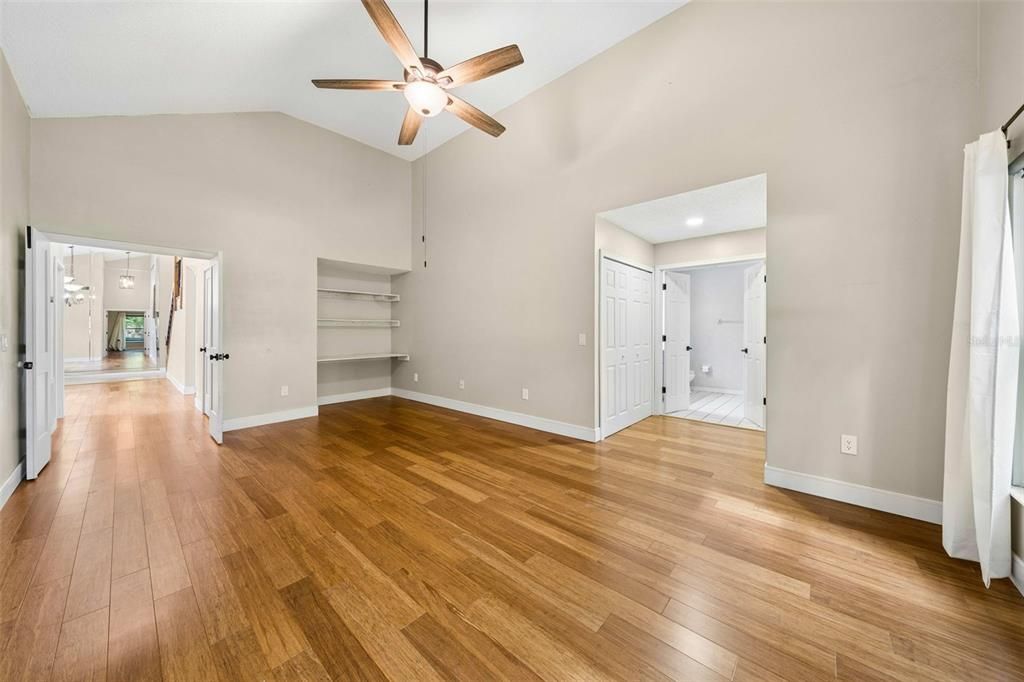 For Sale: $530,000 (4 beds, 2 baths, 2368 Square Feet)