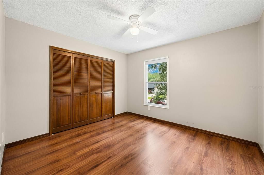 For Sale: $530,000 (4 beds, 2 baths, 2368 Square Feet)