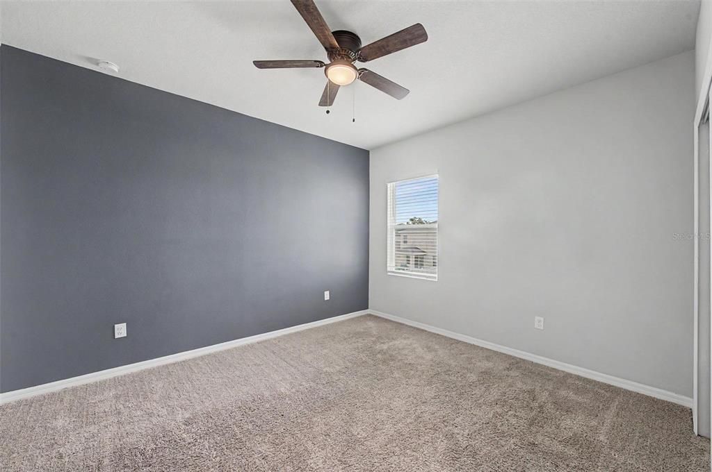For Sale: $399,900 (4 beds, 2 baths, 2164 Square Feet)