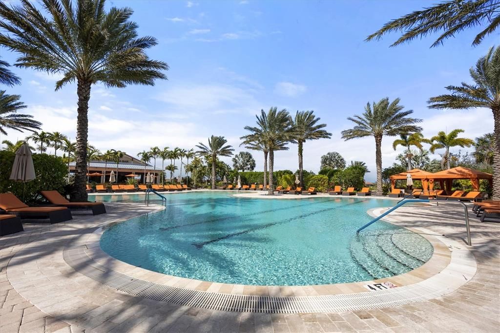 For Sale: $959,000 (3 beds, 3 baths, 2275 Square Feet)