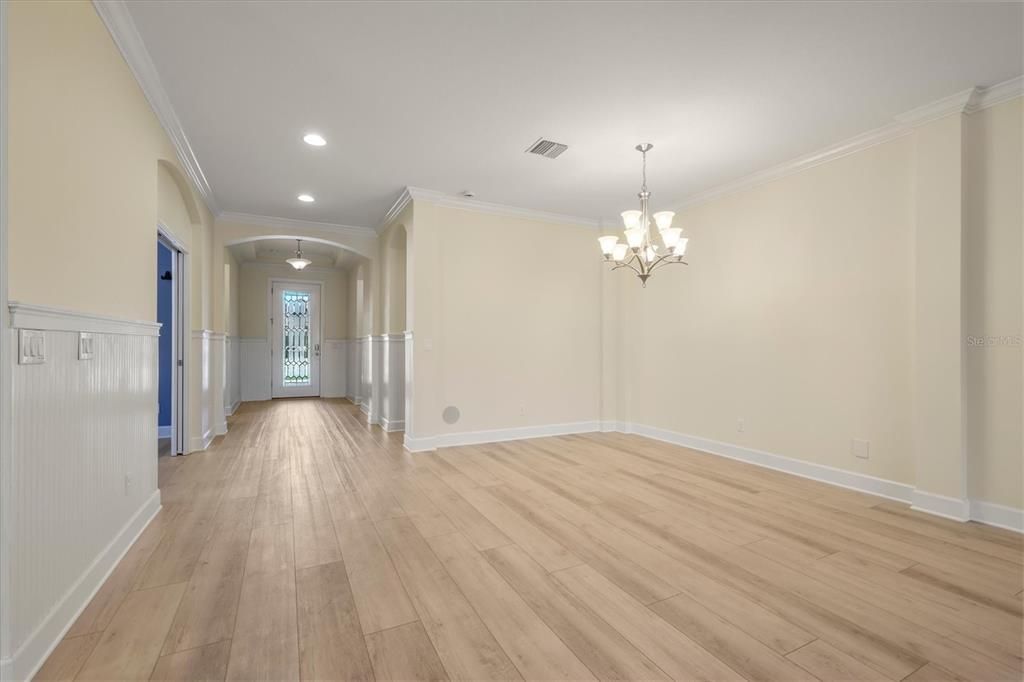 For Sale: $959,000 (3 beds, 3 baths, 2275 Square Feet)