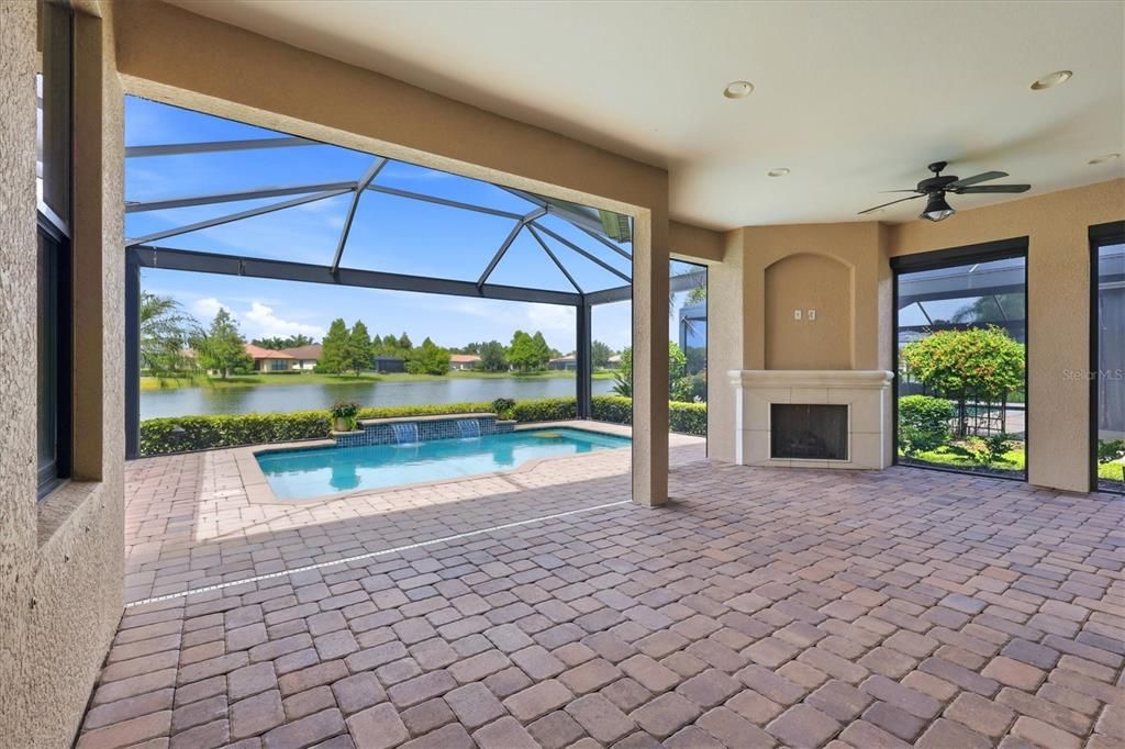 For Sale: $959,000 (3 beds, 3 baths, 2275 Square Feet)