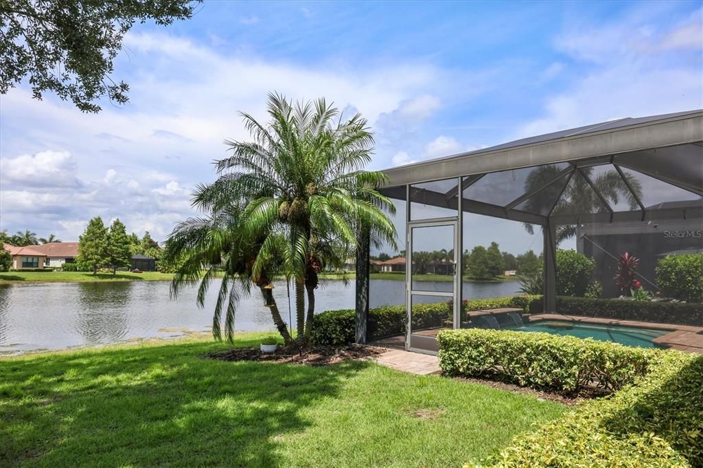 For Sale: $959,000 (3 beds, 3 baths, 2275 Square Feet)