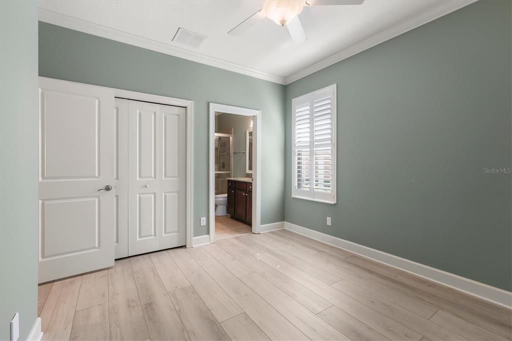 For Sale: $959,000 (3 beds, 3 baths, 2275 Square Feet)