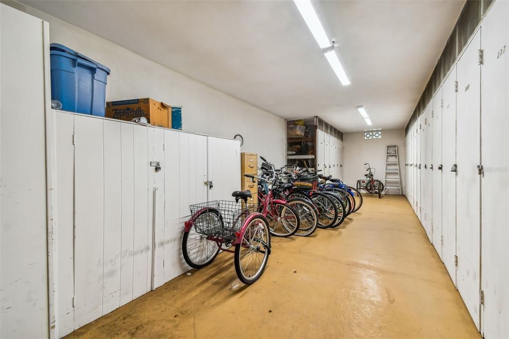 En Venta: $157,000 (1 camas, 1 baños, 925 Pies cuadrados)