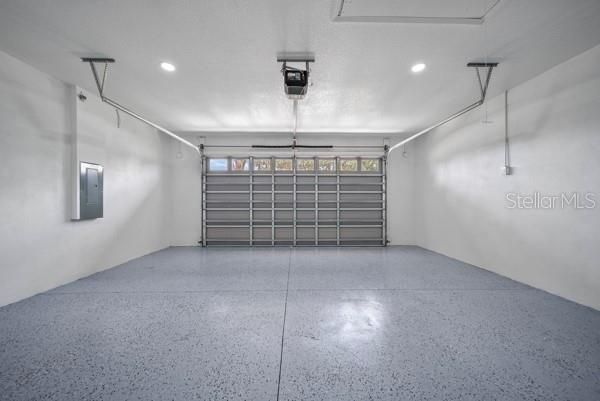 For Rent: $2,400 (3 beds, 3 baths, 1723 Square Feet)
