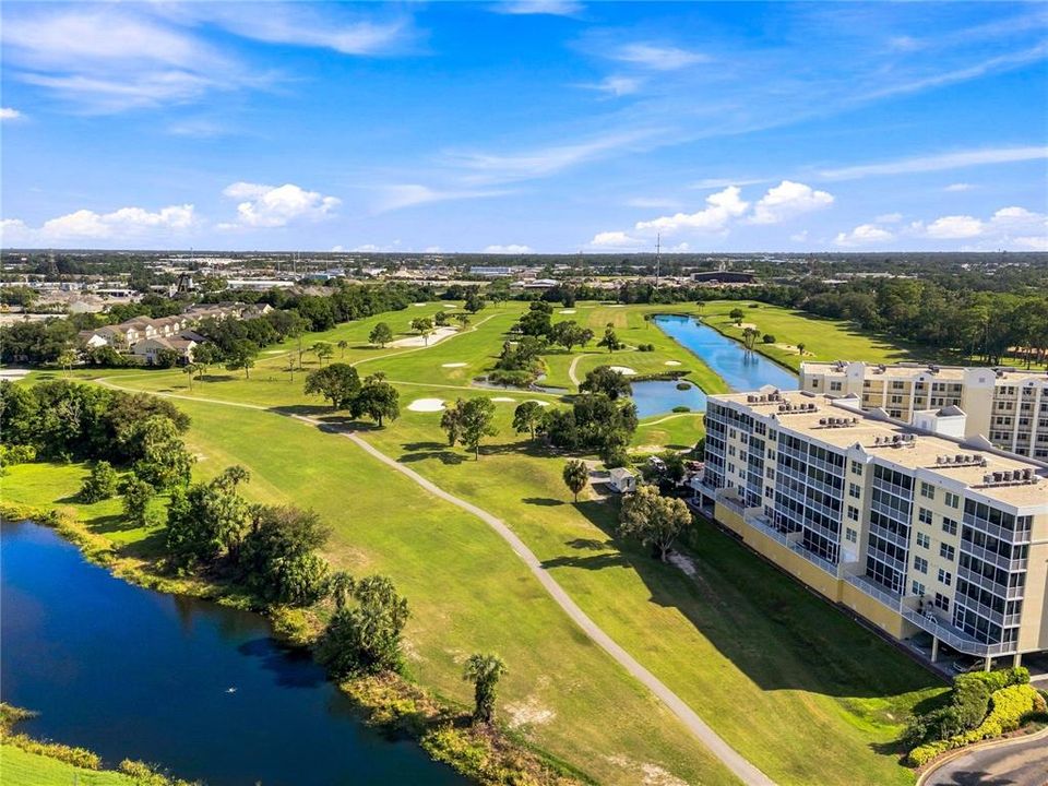 For Sale: $318,500 (2 beds, 2 baths, 1320 Square Feet)
