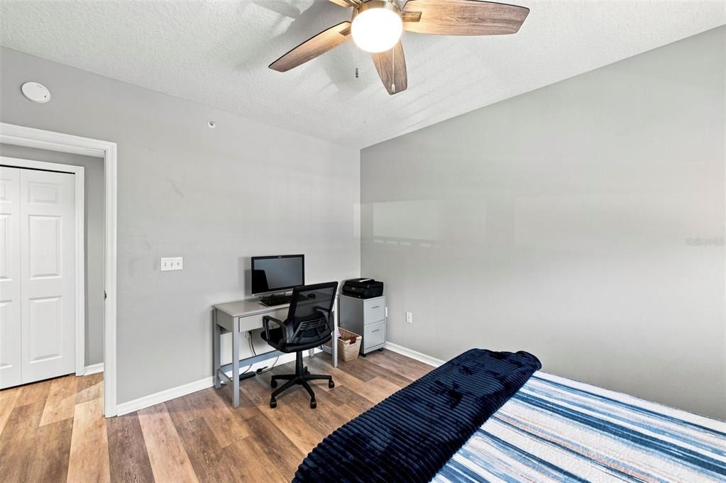 For Sale: $318,500 (2 beds, 2 baths, 1320 Square Feet)