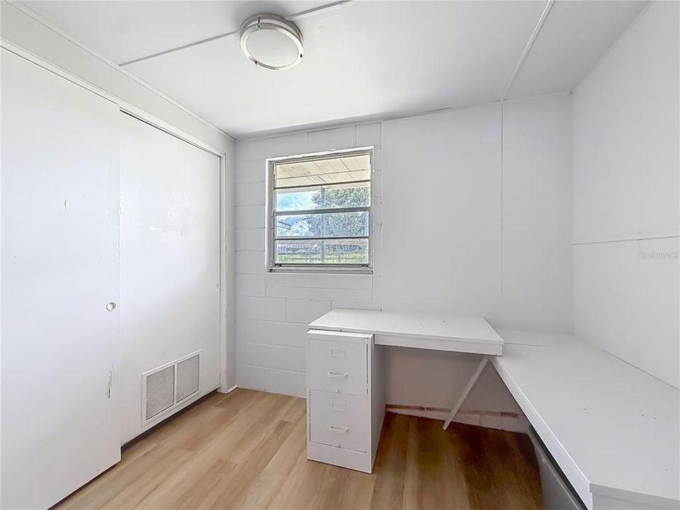 For Sale: $299,000 (4 beds, 2 baths, 2298 Square Feet)