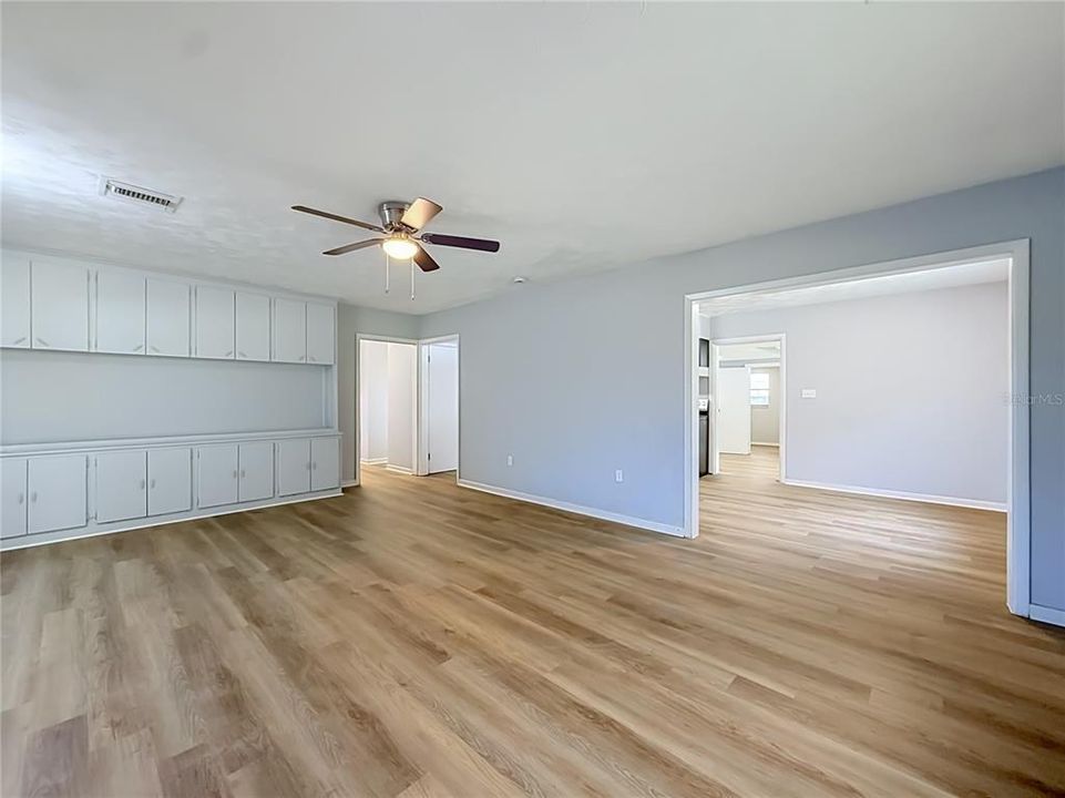 For Sale: $299,000 (4 beds, 2 baths, 2298 Square Feet)