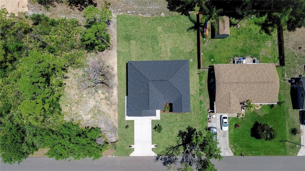 For Rent: $2,450 (3 beds, 3 baths, 1723 Square Feet)
