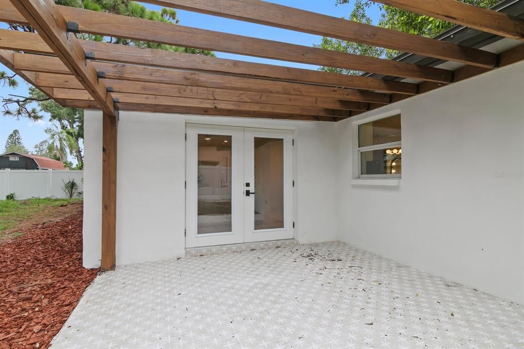 En Venta: $634,000 (3 camas, 2 baños, 1770 Pies cuadrados)