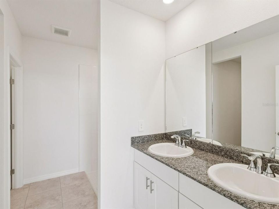 En Venta: $307,000 (3 camas, 2 baños, 1483 Pies cuadrados)