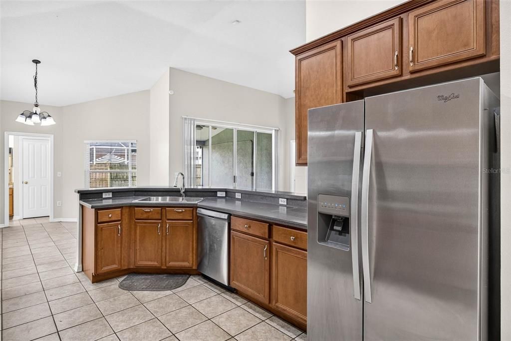 待售: $399,900 (4 贝兹, 3 浴室, 2610 平方英尺)