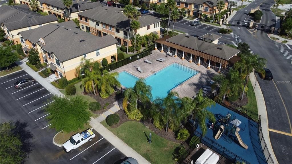 For Rent: $2,295 (3 beds, 2 baths, 1642 Square Feet)