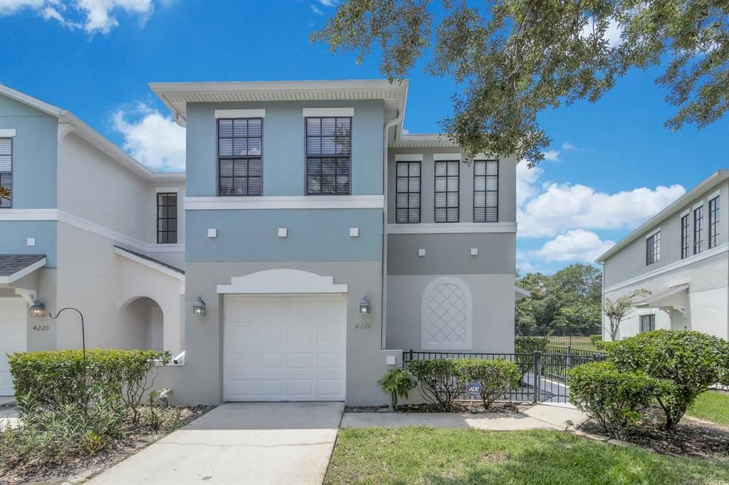 For Rent: $2,295 (3 beds, 2 baths, 1642 Square Feet)
