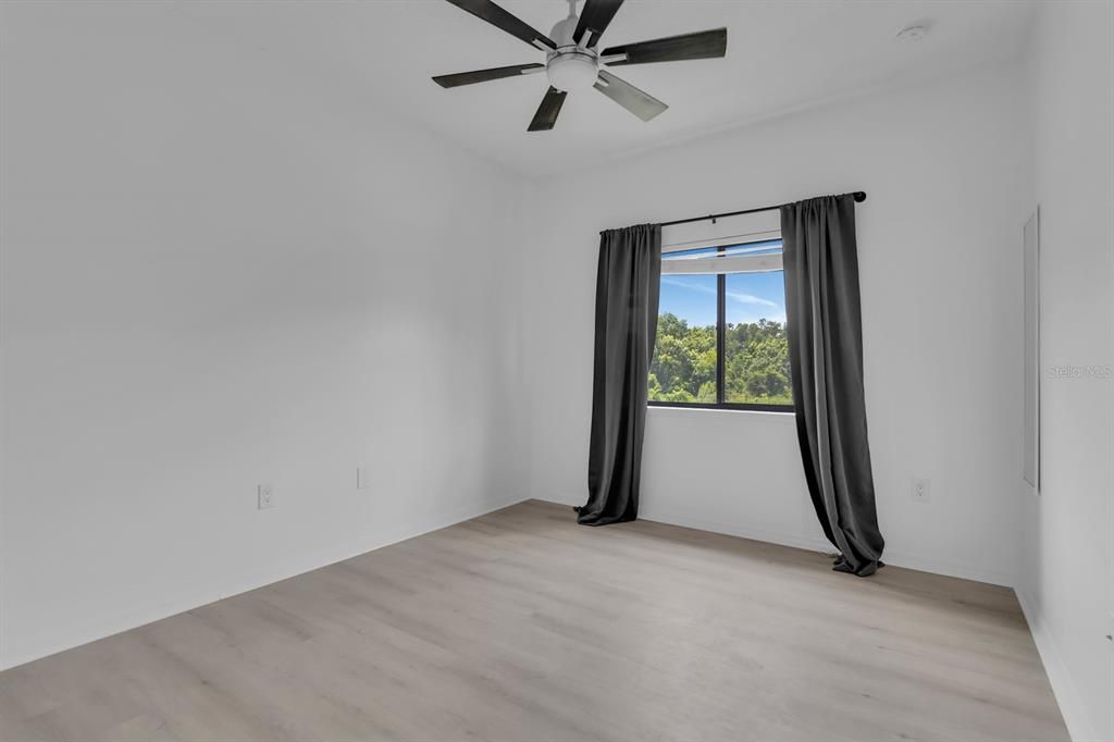 For Rent: $2,295 (3 beds, 2 baths, 1642 Square Feet)