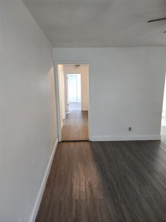 For Rent: $2,100 (4 beds, 1 baths, 1200 Square Feet)