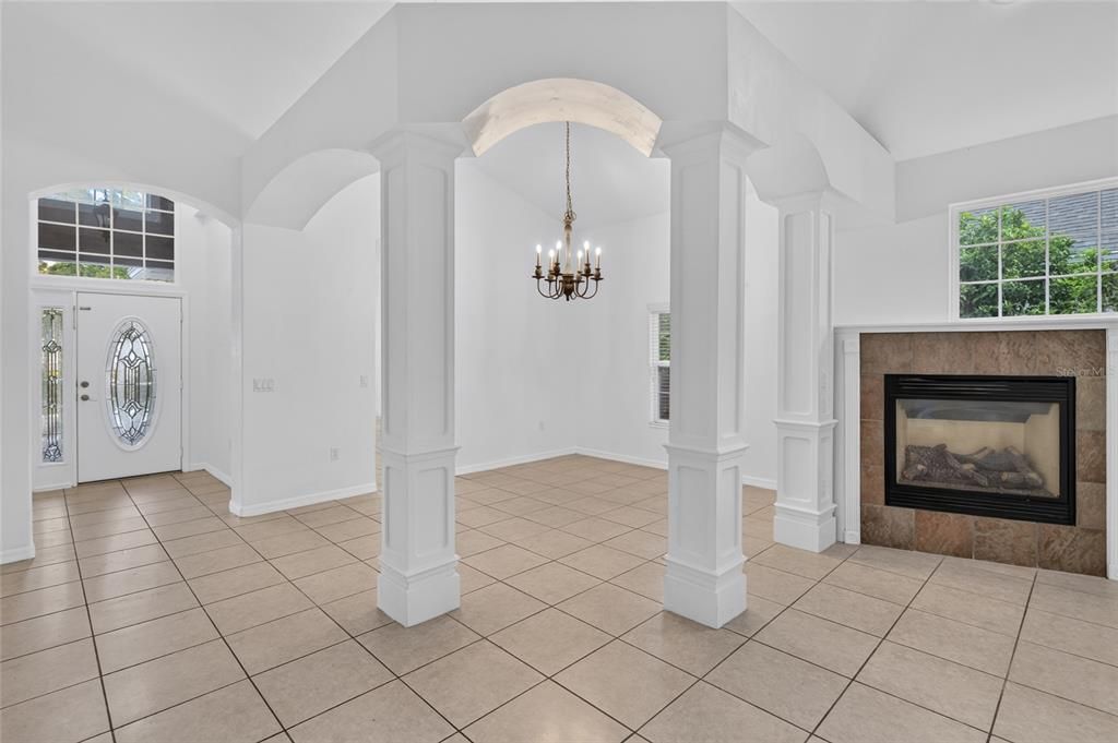 For Rent: $2,390 (3 beds, 2 baths, 2135 Square Feet)