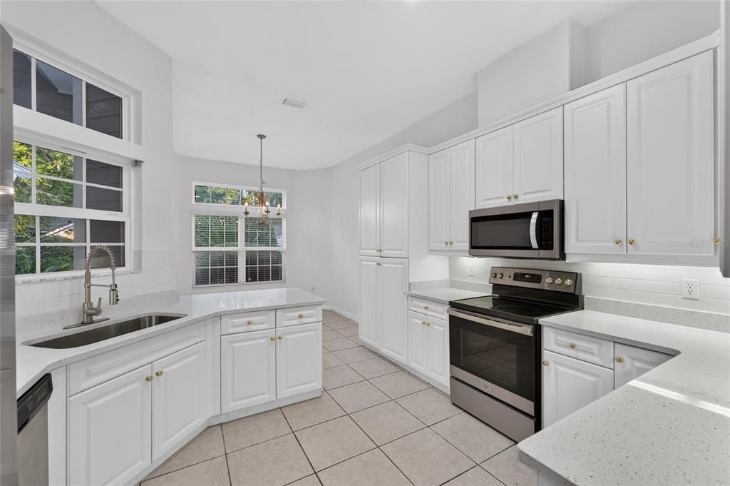 For Rent: $2,390 (3 beds, 2 baths, 2135 Square Feet)