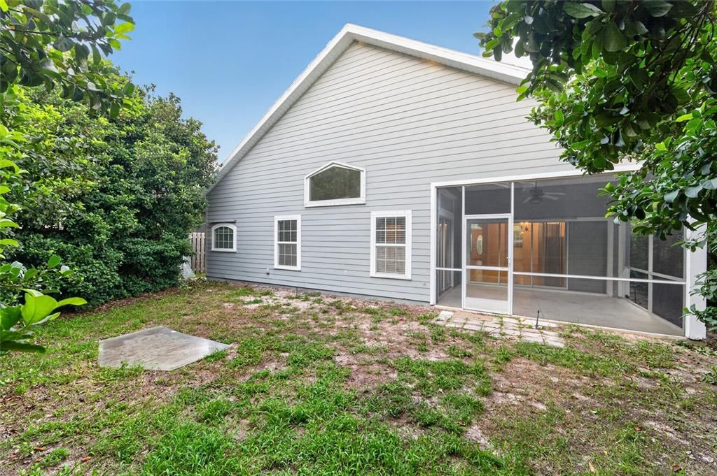 For Rent: $2,390 (3 beds, 2 baths, 2135 Square Feet)