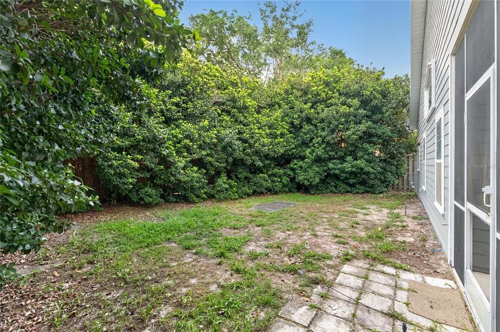 For Rent: $2,390 (3 beds, 2 baths, 2135 Square Feet)