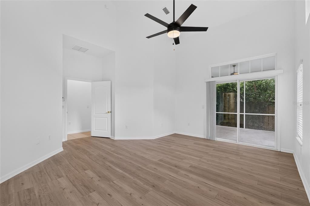 For Rent: $2,390 (3 beds, 2 baths, 2135 Square Feet)