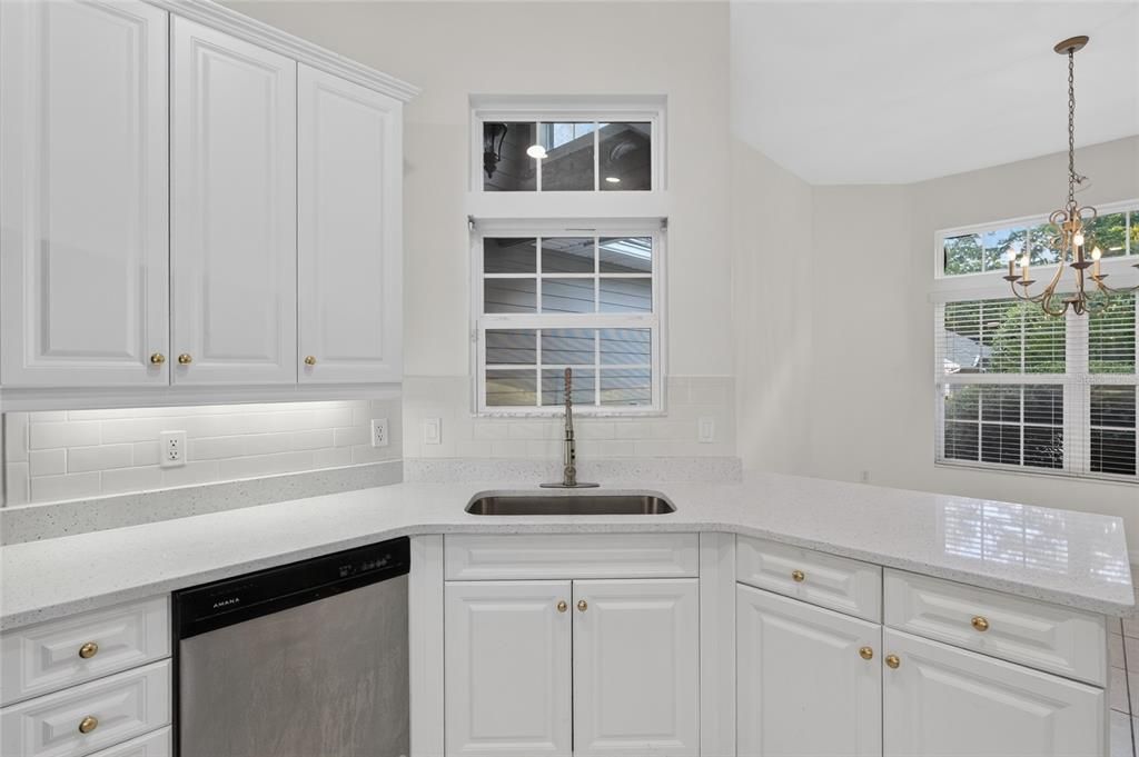 For Rent: $2,390 (3 beds, 2 baths, 2135 Square Feet)