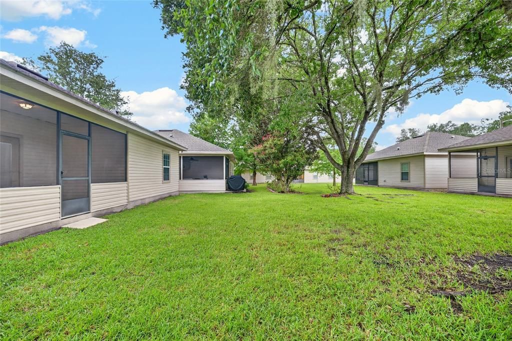 For Sale: $273,900 (2 beds, 2 baths, 1207 Square Feet)