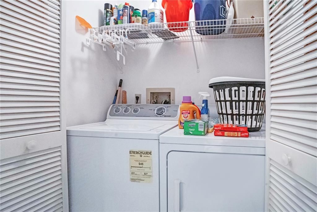 For Sale: $439,000 (2 beds, 2 baths, 1066 Square Feet)