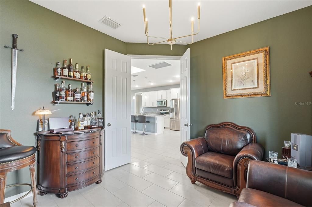 For Sale: $395,000 (4 beds, 2 baths, 1922 Square Feet)